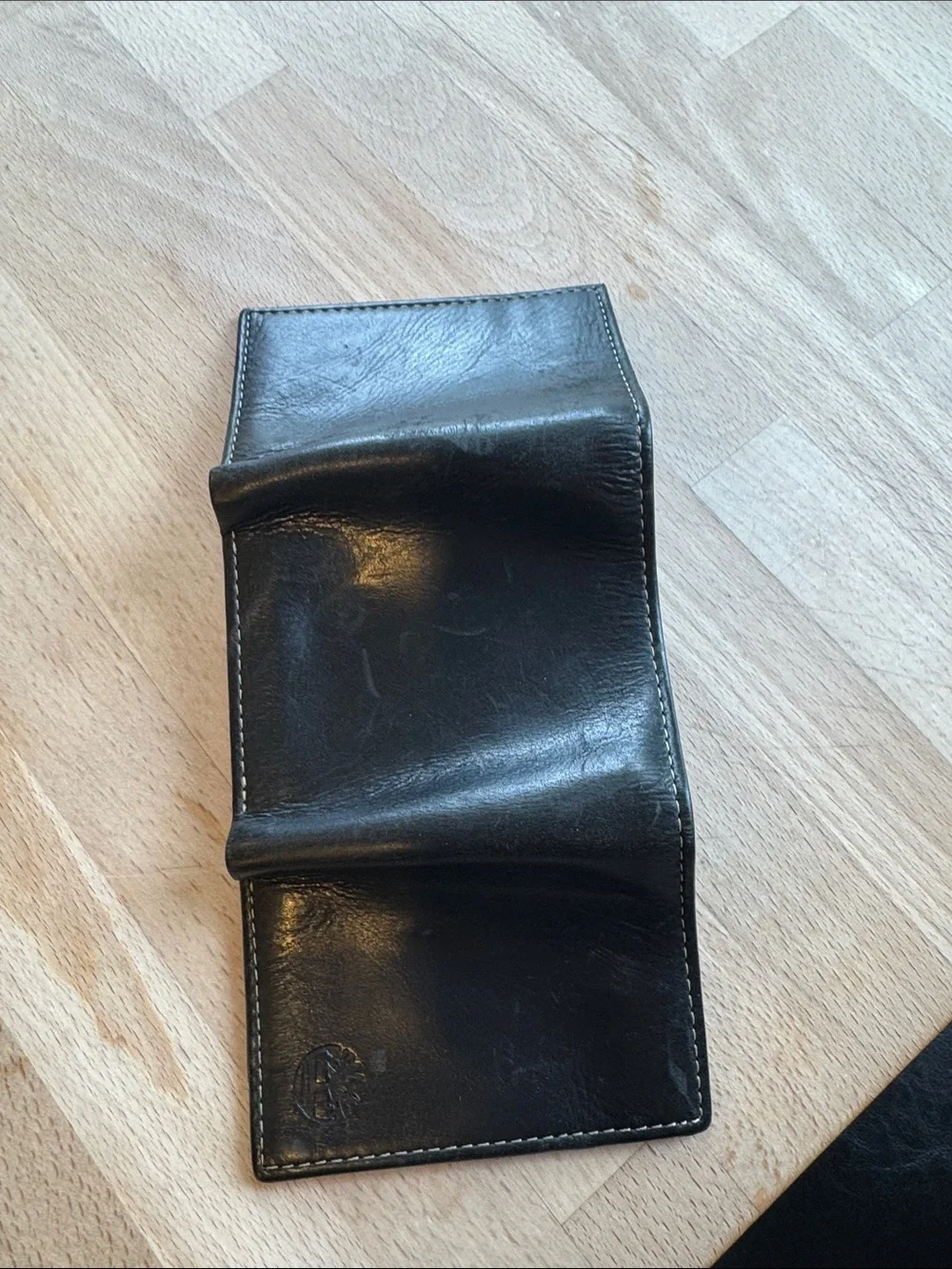 Timberland mens slim trifold wallet black leather cream stitching